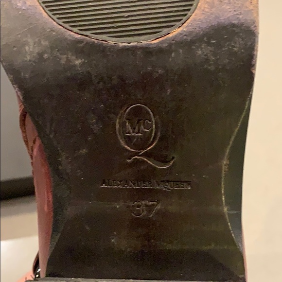 Alexander McQueen Bridal Ankle Boot - Picture 5 of 7